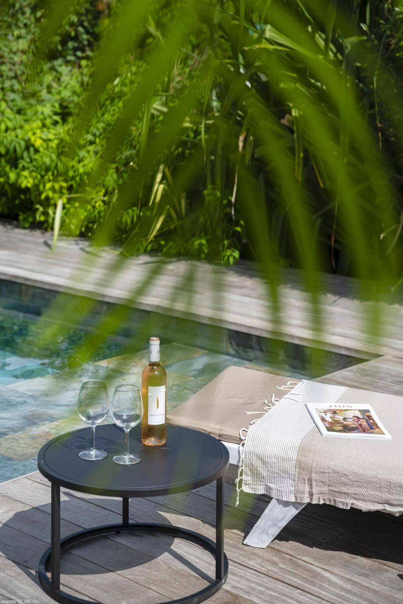 Pomme Cannelle Luxury Suites & Spa Orient Bay Exterior foto