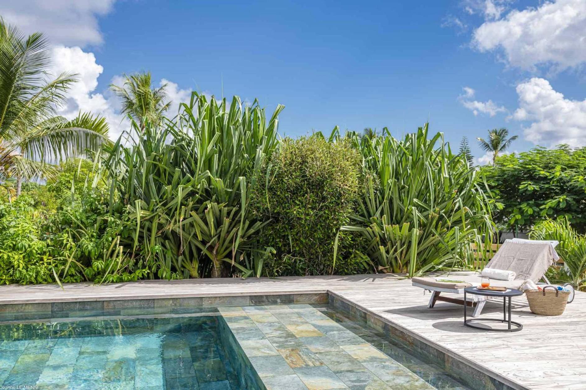 Pomme Cannelle Luxury Suites & Spa Orient Bay Exterior foto