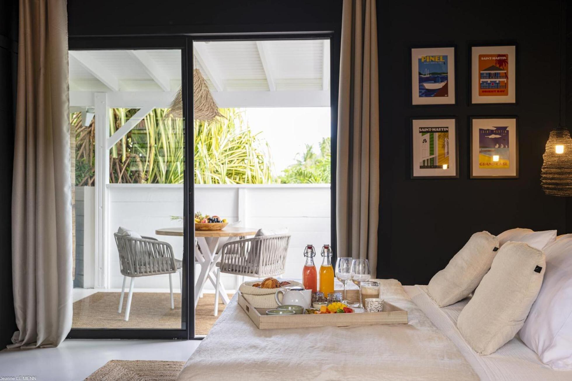 Pomme Cannelle Luxury Suites & Spa Orient Bay Exterior foto